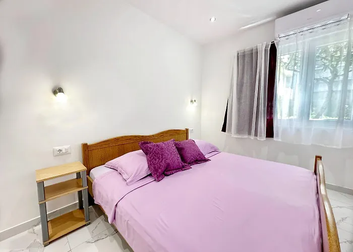 Vini * トロギール