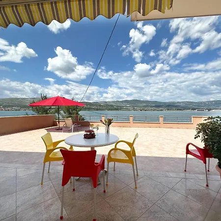 Apartament Vini *