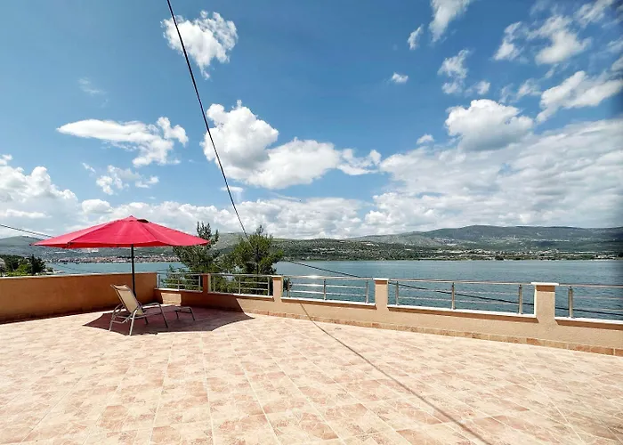 Vini Appartement Trogir
